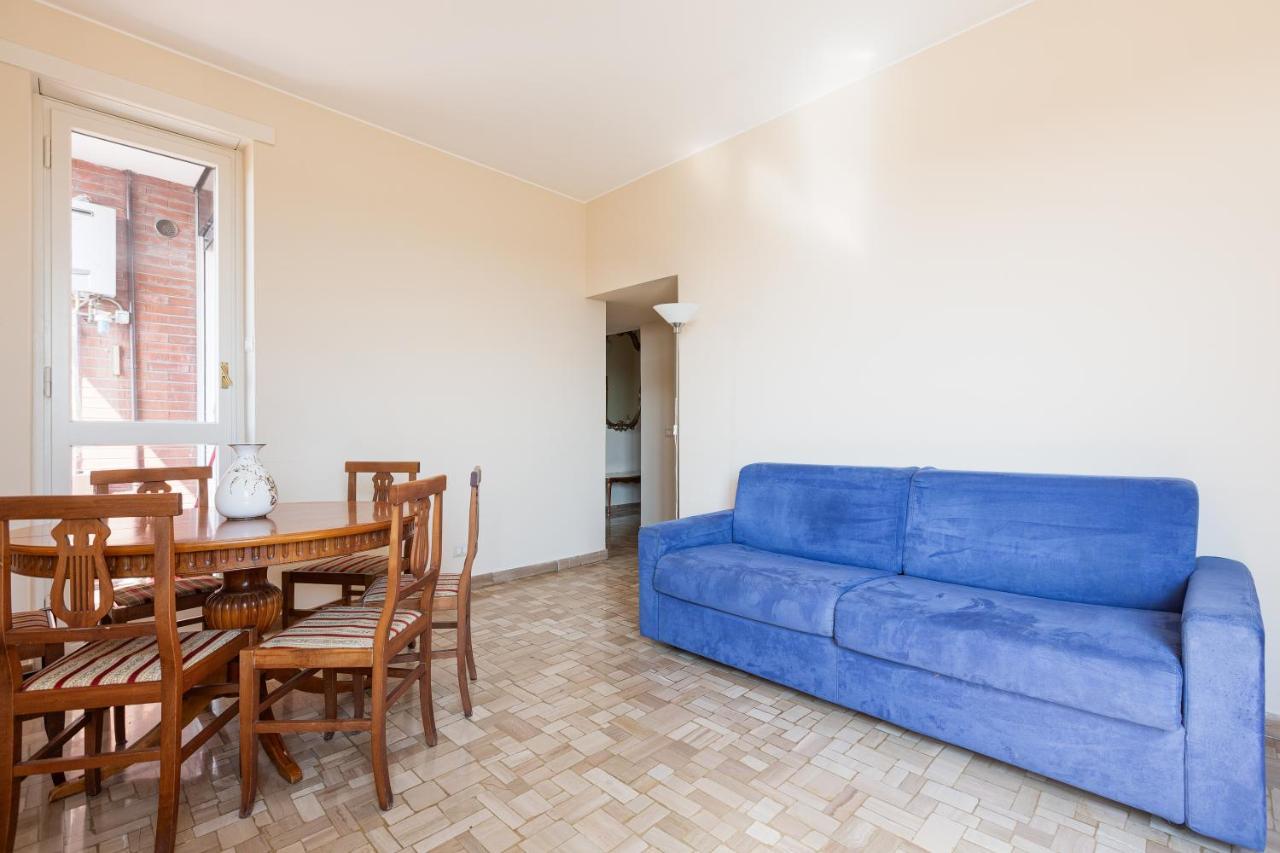 Milano - Roomy Apartment 300 M From M3 Affori Fn! エクステリア 写真