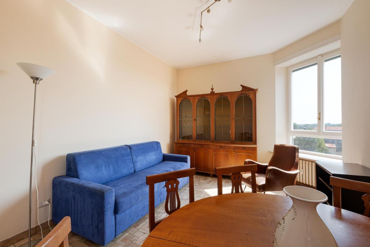Milano - Roomy Apartment 300 M From M3 Affori Fn! エクステリア 写真