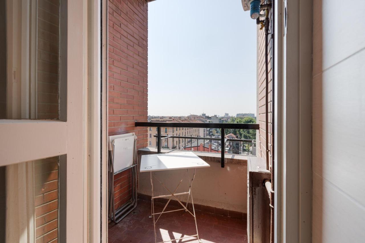 Milano - Roomy Apartment 300 M From M3 Affori Fn! エクステリア 写真