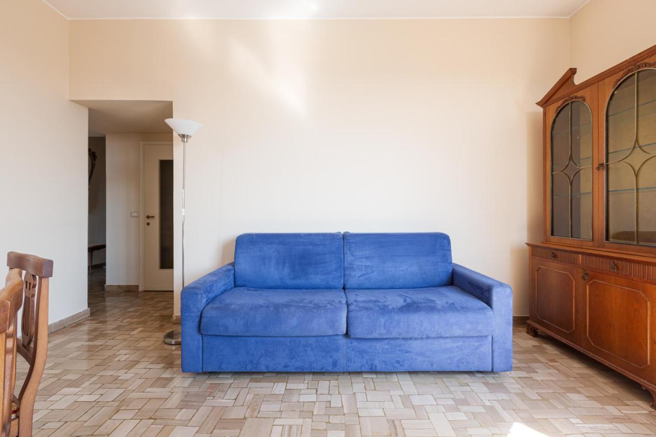 Milano - Roomy Apartment 300 M From M3 Affori Fn! エクステリア 写真